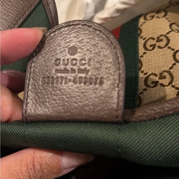 Gucci Beige and Green Signature Tote - Picture 6 of 12